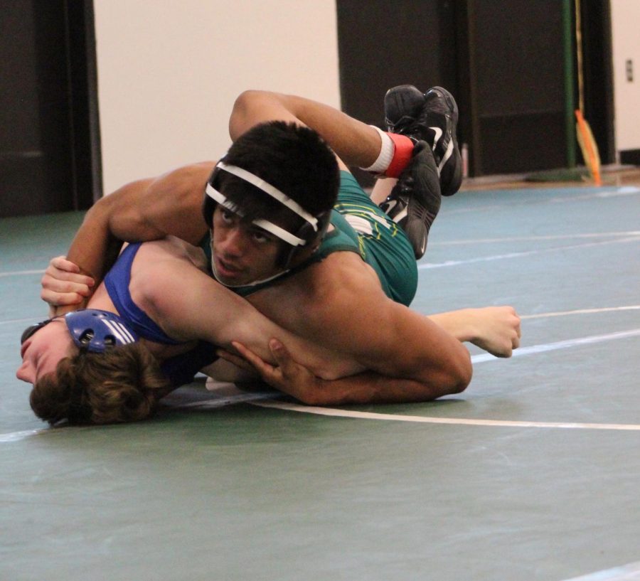 Jonathan Gonzalez working for a pin.