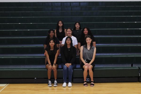 The 2023 Girls Golf Team.