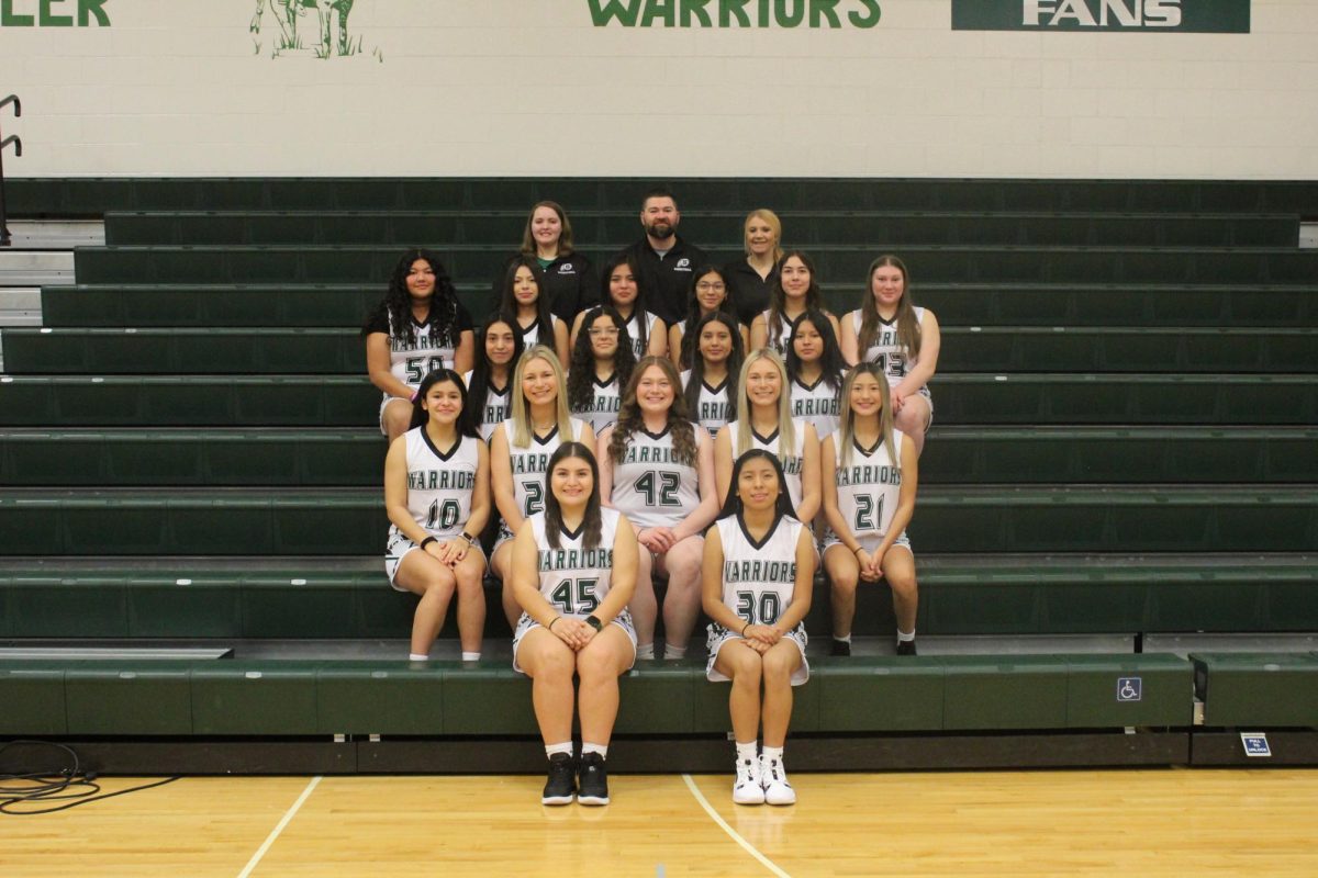 The 2023 Girls Basketball team.